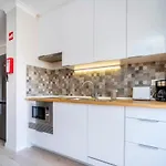 Ocean View Apartment Portimao